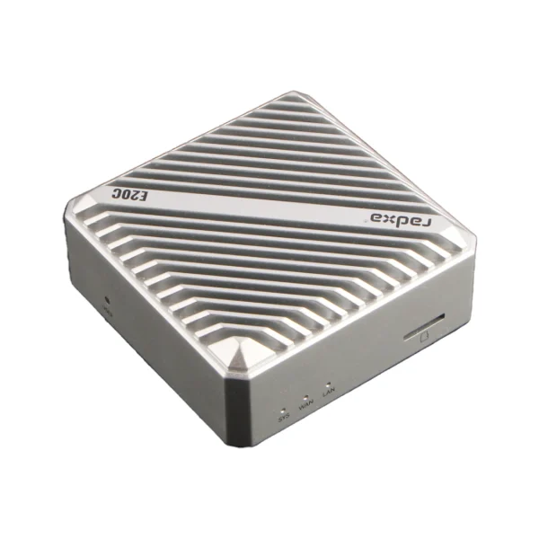 Radxa E20C, 4-core CPU, Dual Gigabit Ethernet, CNC Aluminum Alloy Case, 4K Decoding